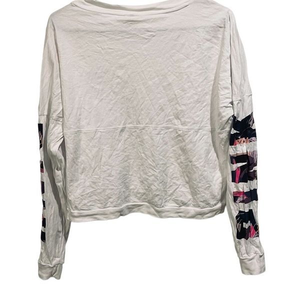 Victoria’s Secret Pink Long Sleeve Graphic Cotton Cropped Relaxed Fit Tee Shirt - Picture 3 of 5